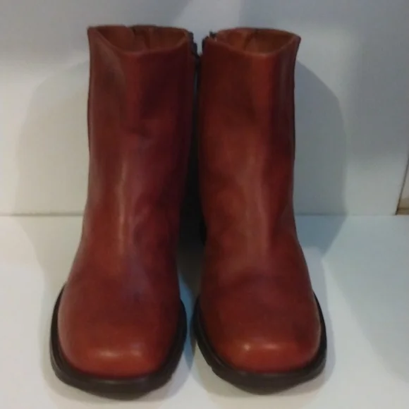 Timberland - Picture 2 of 7